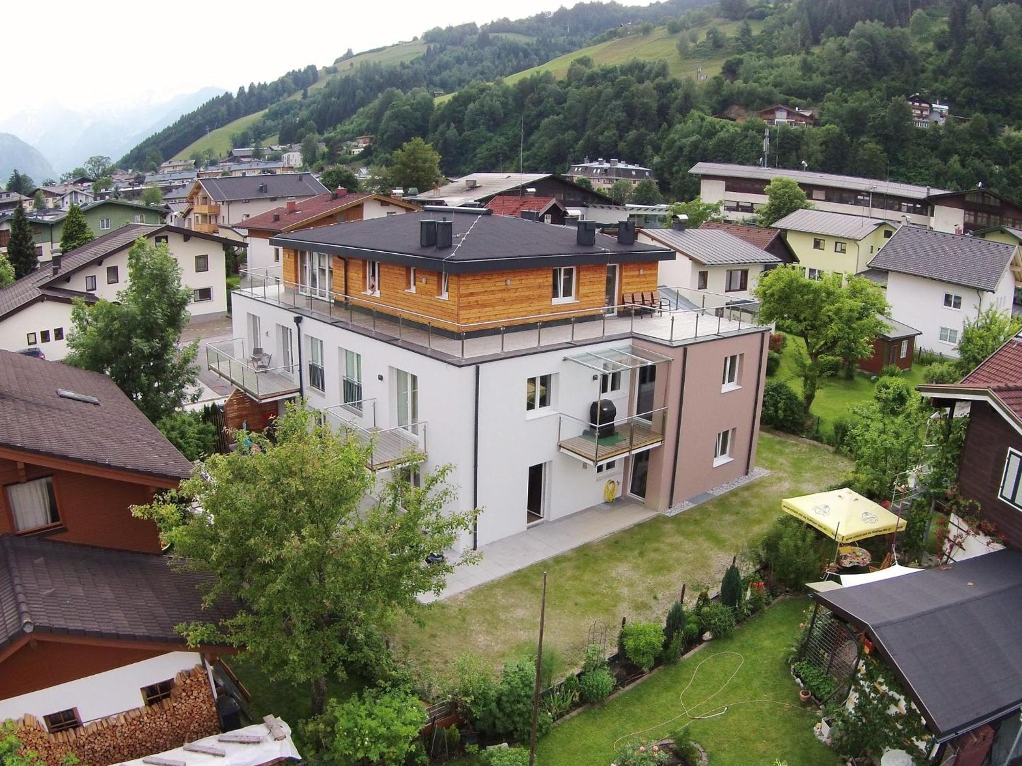 Beautiful Apartment Near Ski Area In Salzburg Zell am See Eksteriør bilde